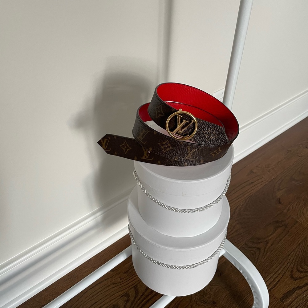 LOUIS VUITTON CIRCLE ⭕️ 75 cm REVERSIBLE BELT